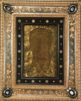 An exact copy of the original Veronica's veil made in 1617 during the reign of Pope Paul V