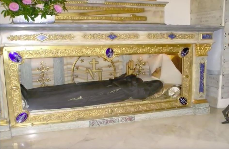the Incorrupt body of St Catherine Laboure